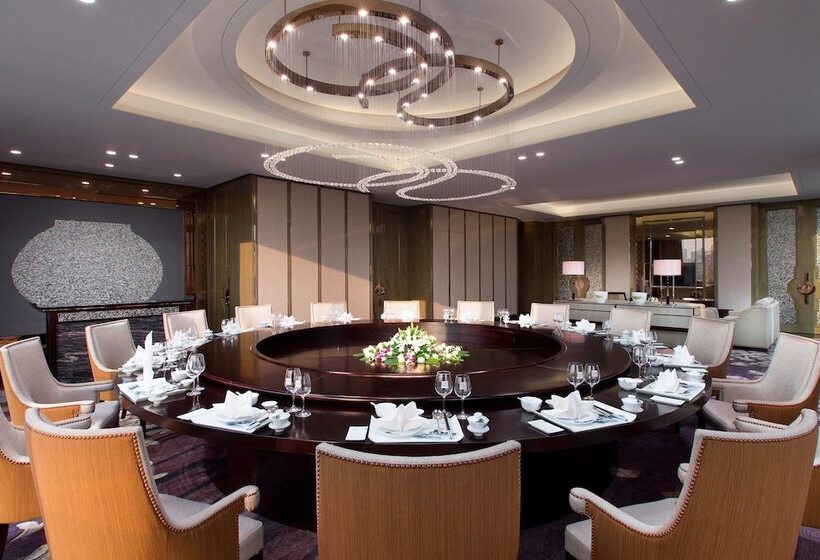 Отель Sheraton Qingdao Licang