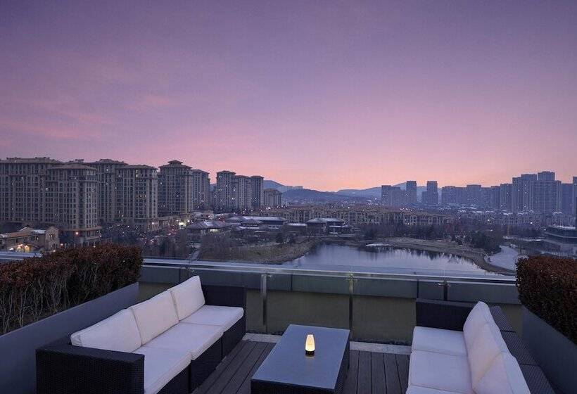 Отель Sheraton Qingdao Licang