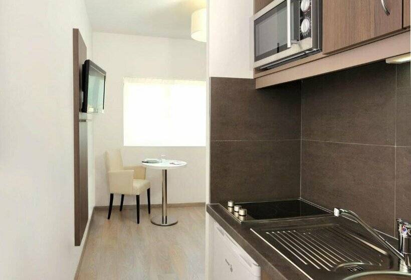 ホテル Séjours & Affaires Massy Atlantis