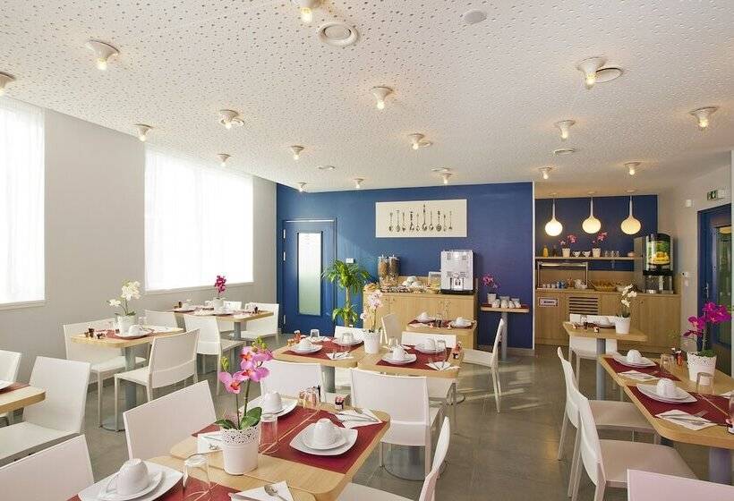 ホテル Séjours & Affaires Massy Atlantis