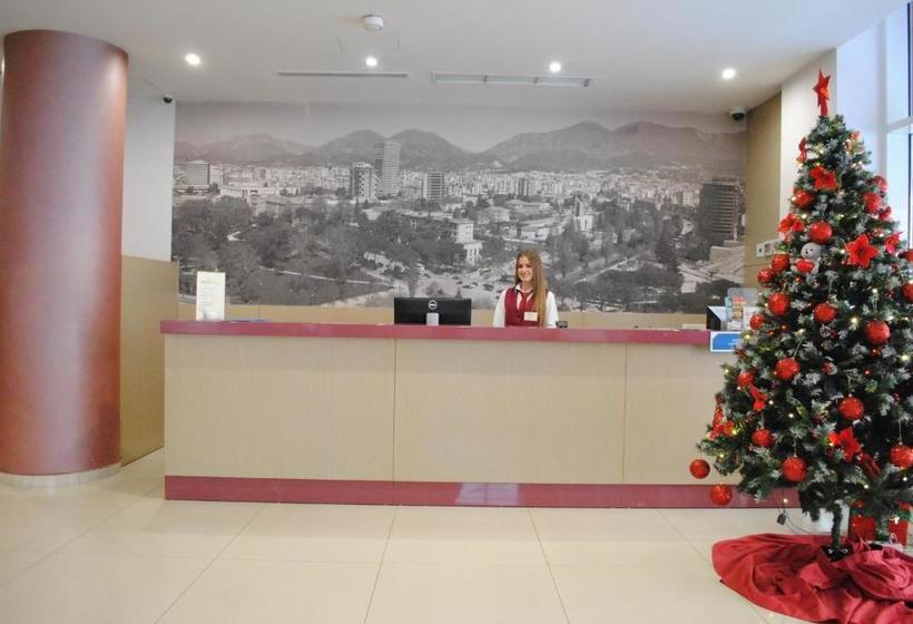 Sky 2 Hotel Tirana
