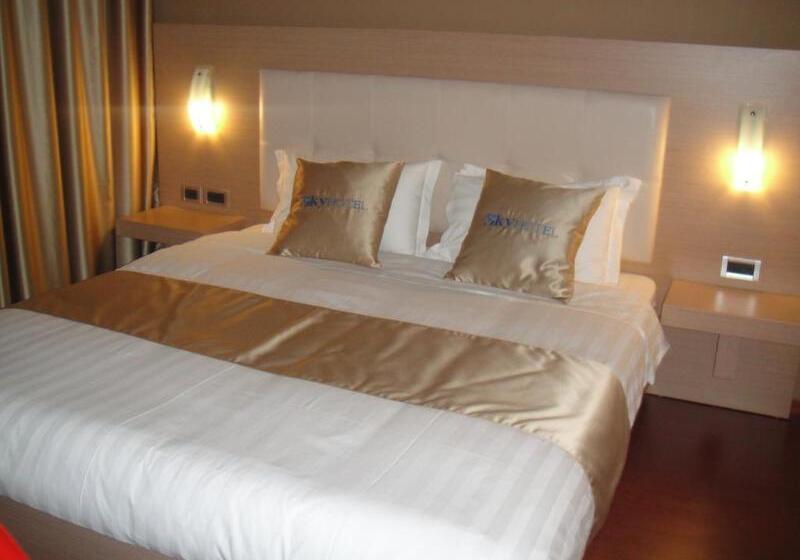 Sky 2 Hotel Tirana