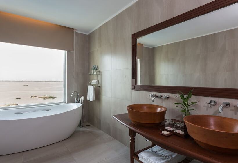 בית מלון כפרי Sokha Phnom Penh