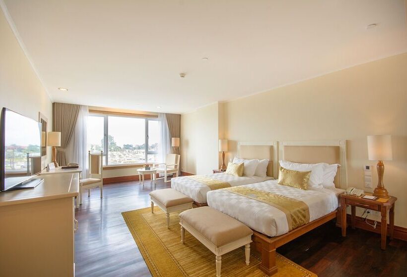 בית מלון כפרי Sokha Phnom Penh