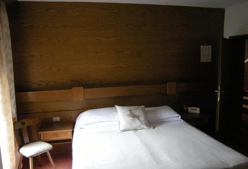 فندق Sport  Enrosadira