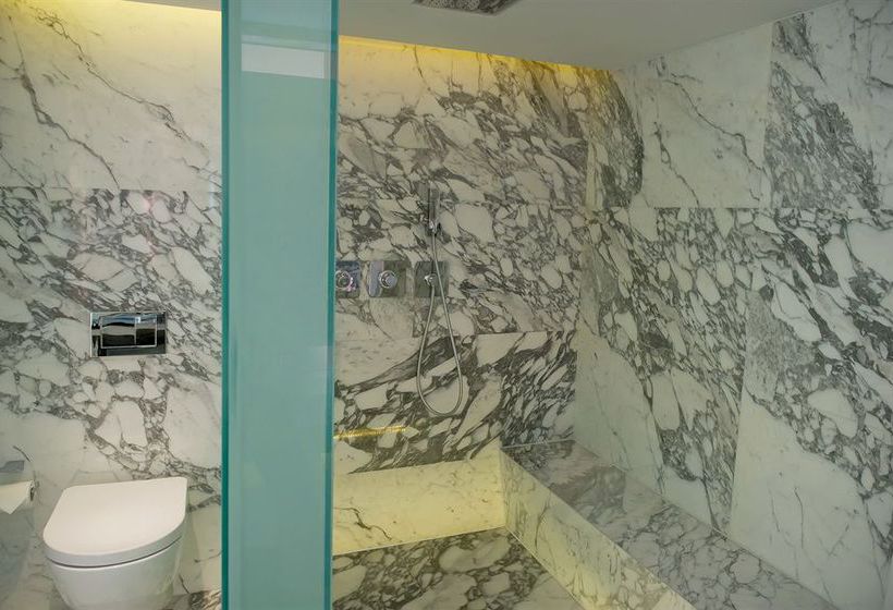 Отель The Emperor Tiananmen Beijing