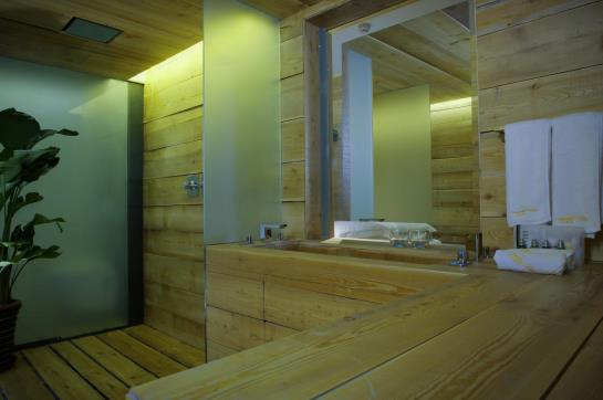 Отель The Emperor Tiananmen Beijing