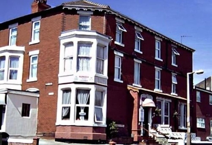 ホテル The Marnoch