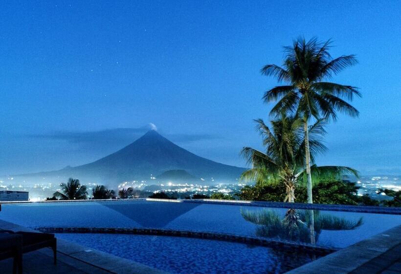 هتل The Oriental  Legazpi