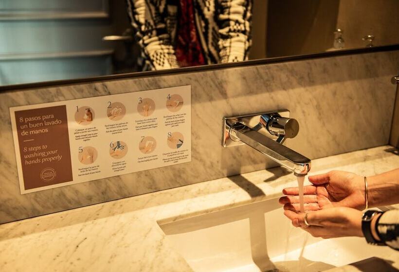 هتل The Singular Santiago