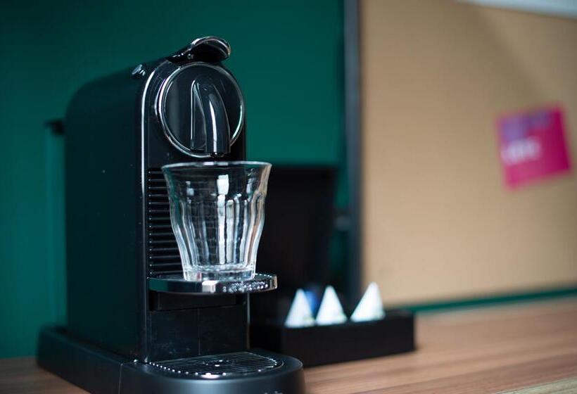 호텔 The Social Hub The Hague