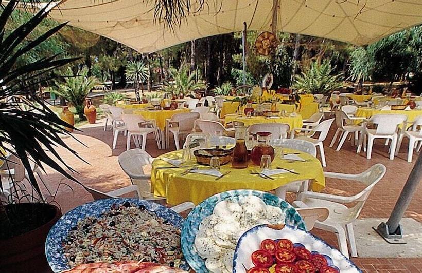 Villaggio Triton Aurum Hotels