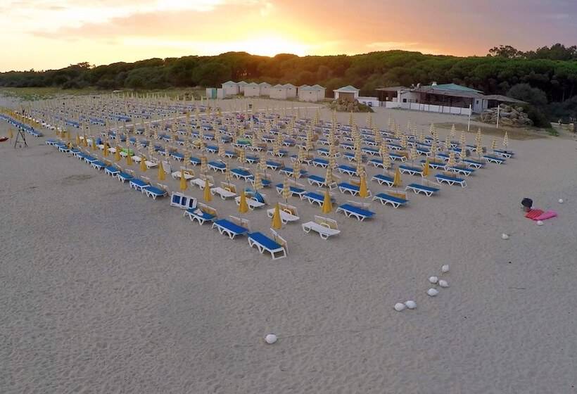 Villaggio Triton Aurum Hotels