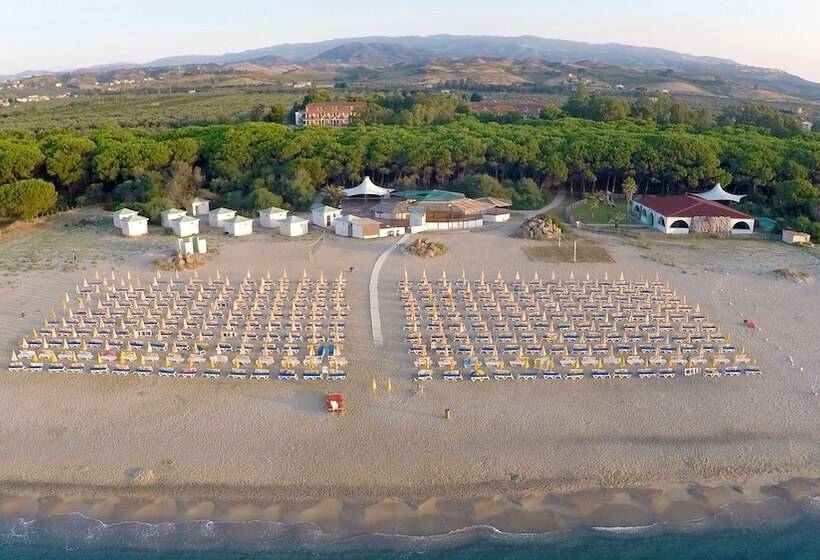 Villaggio Triton Aurum Hotels