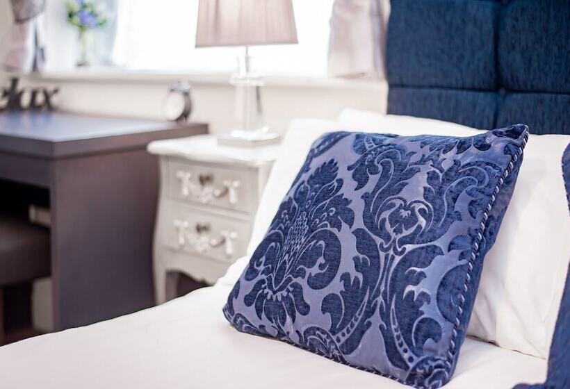 בית מלון כפרי Trivelles Seaview