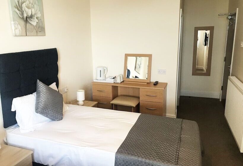 בית מלון כפרי Trivelles Seaview