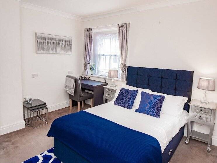 בית מלון כפרי Trivelles Seaview