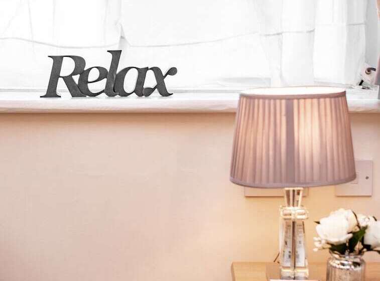 בית מלון כפרי Trivelles Seaview