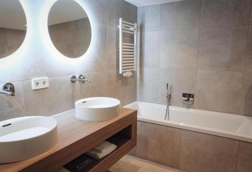 בית מלון כפרי Van Der Valk Spier Dwingeloo