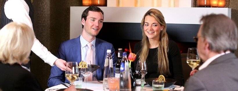 בית מלון כפרי Van Der Valk Spier Dwingeloo