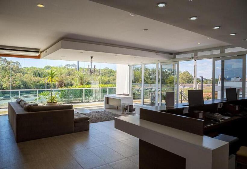 ホテル Voa Business Supreme Choice Confins