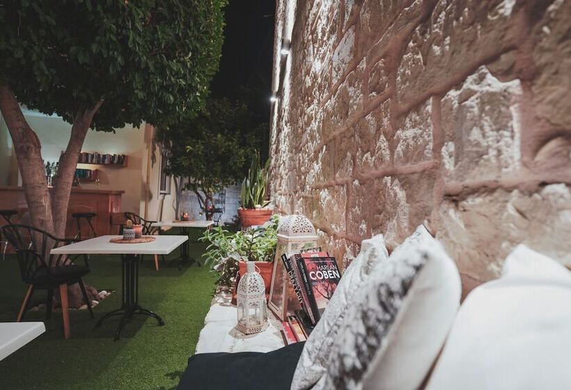 ホテル Zeus Village Resort   Adults Only