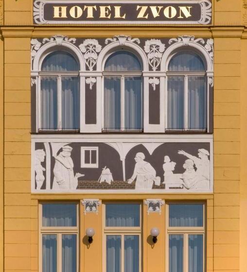 هتل Zvon Design Suites