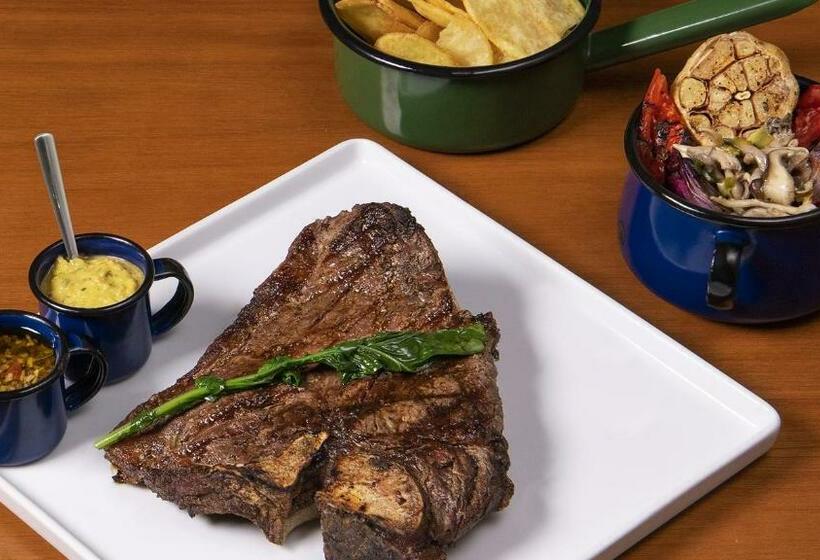 Jatiuca Hotel & Resort