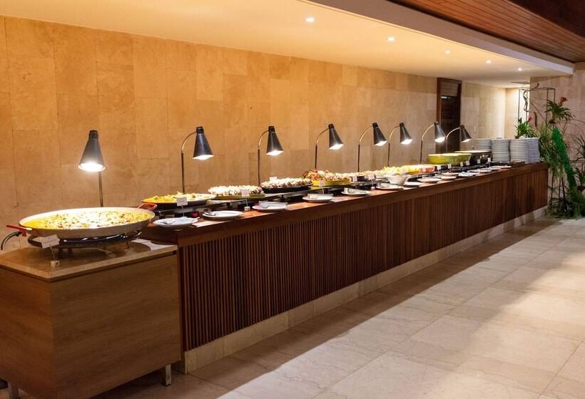 Jatiuca Hotel & Resort