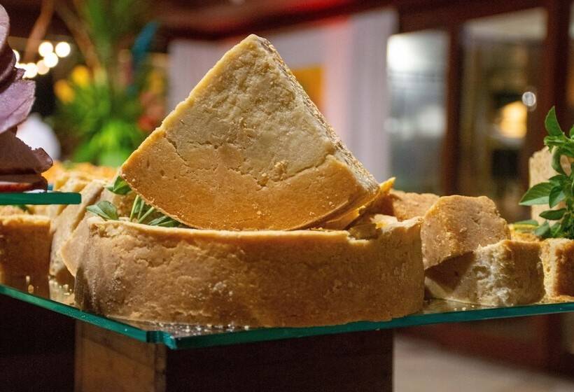 Jatiuca Hotel & Resort