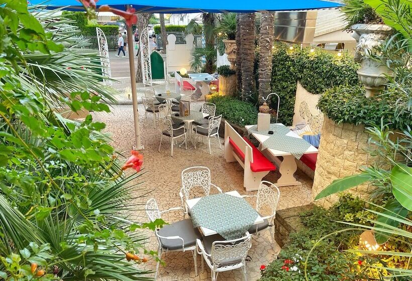 Milton Boutique Hotel   Adults Only