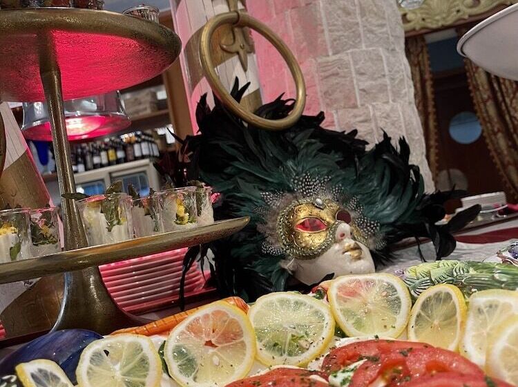 Milton Boutique Hotel   Adults Only