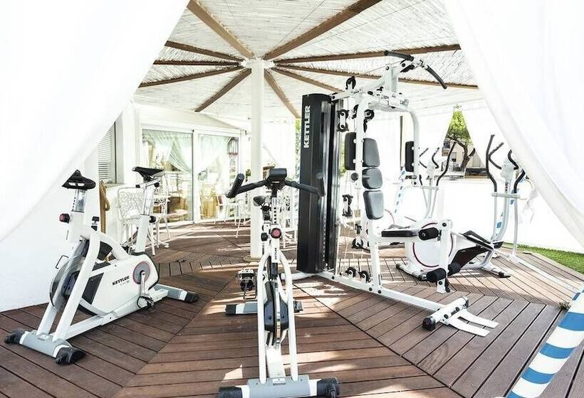 Milton Boutique Hotel   Adults Only