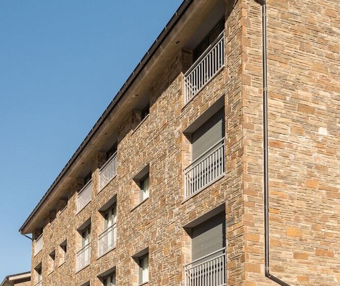 Pierre & Vacances Andorra Sunari Peretol