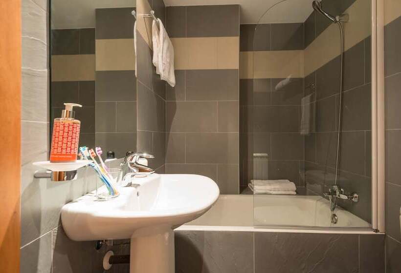 Pierre & Vacances Andorra Sunari Peretol