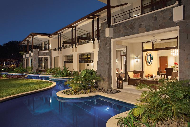 منتجع Dreams Las Mareas All Inclusive