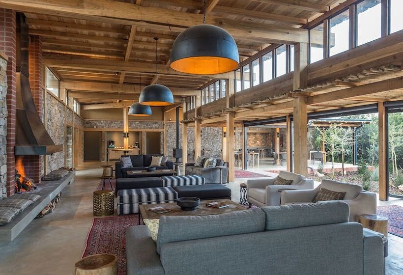 منتجع Kariega Game Reserve Ukhozi Lodge