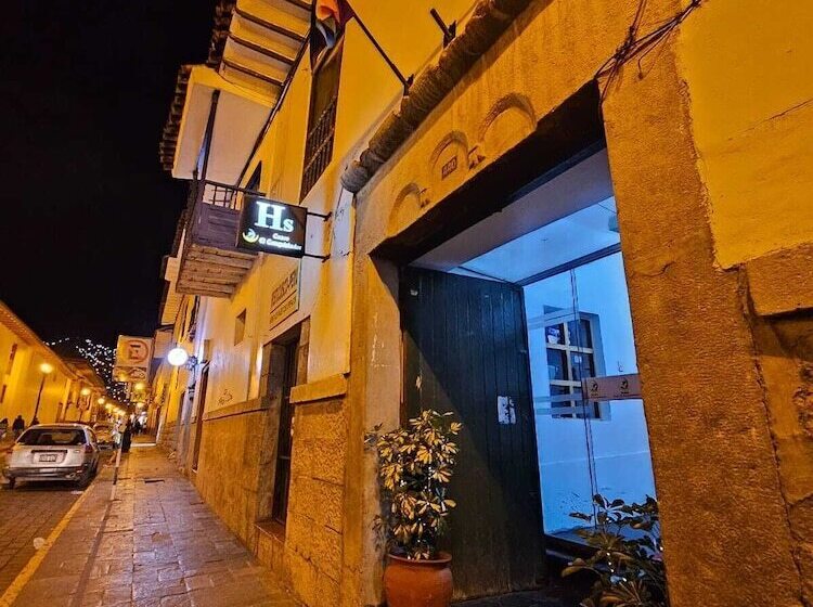 ユースホステル Cusco El Conquistador