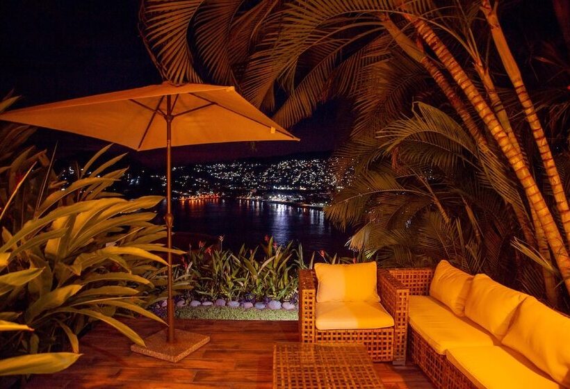 Tentaciones Hotel & Lounge Pool   Adults Only