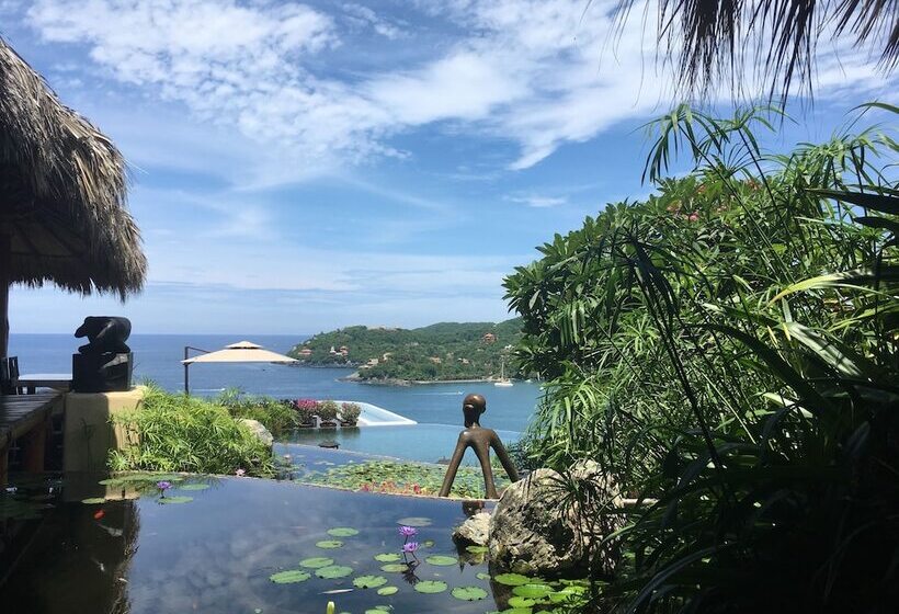 Tentaciones Hotel & Lounge Pool   Adults Only