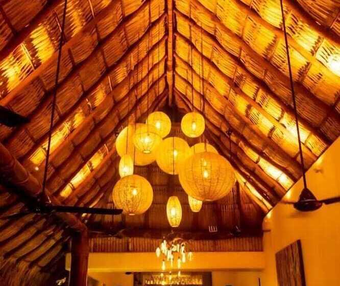 Tentaciones Hotel & Lounge Pool   Adults Only