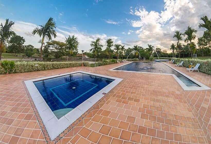 בית מלון כפרי Cabañas Polangy