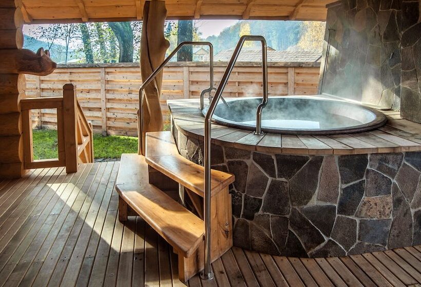 هتل Derenivska Kupil