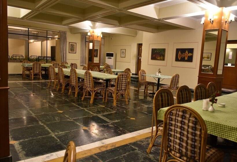 Отель Greenwood