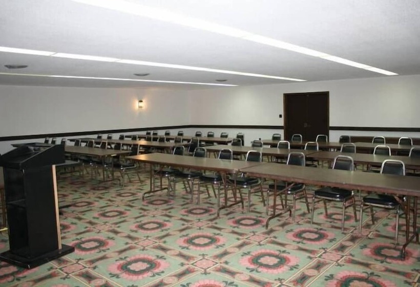 The Holiday Motel & Restaurant