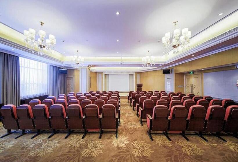 Vienna Hotel Hubei Xiangyang Zuanshi Avenue