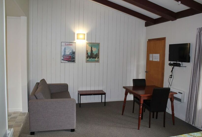 בית מלון כפרי The Mill House