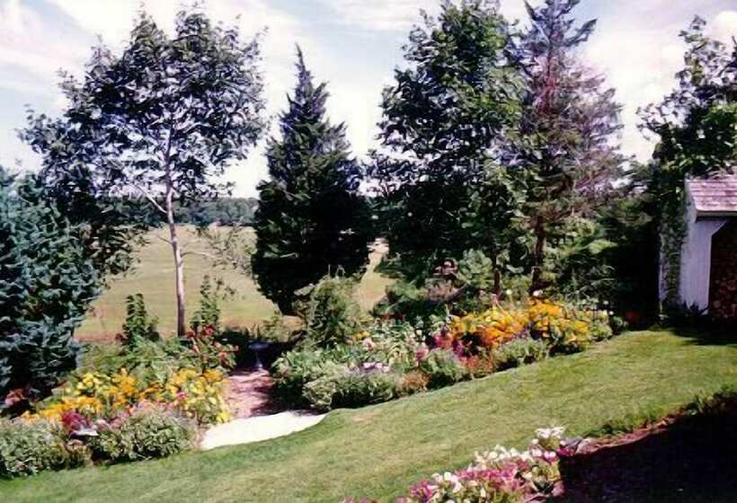 فندق Wood Duck Inn