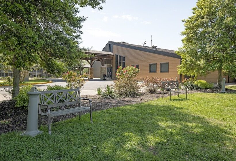 ホテル Barren River Lake State Resort Park