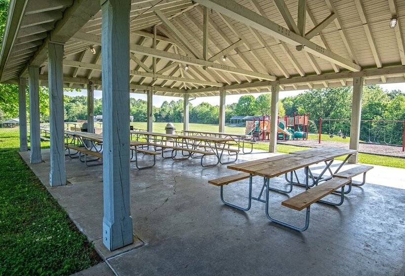 ホテル Barren River Lake State Resort Park
